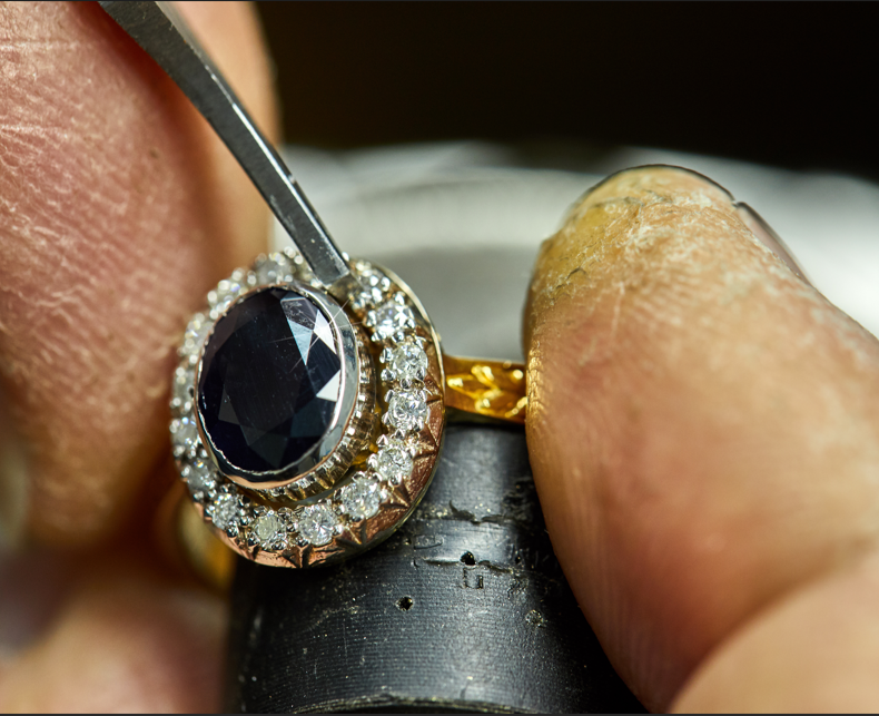 Exceptional Jewelry Repair Services at Jae's Jewelers: Restoring Beauty and Ensuring Longevity