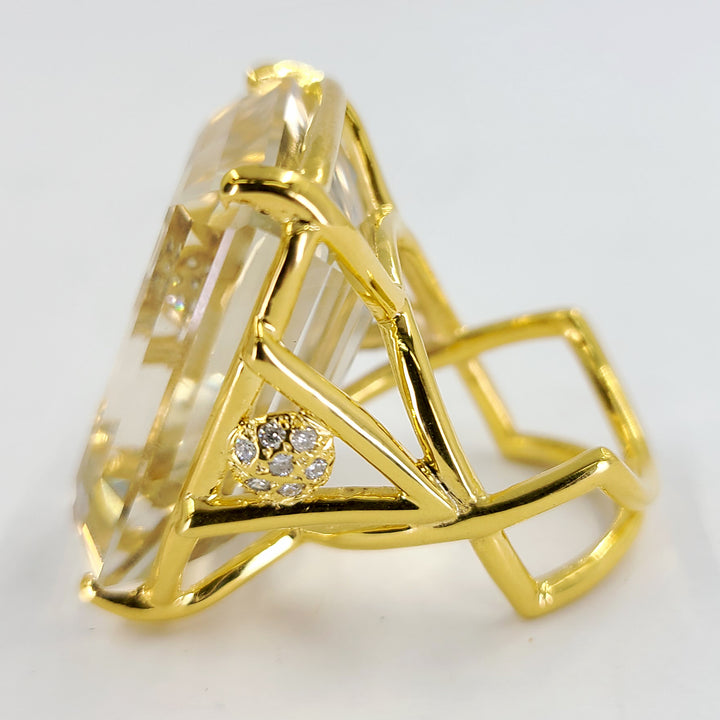 18K Yellow Gold Emerald-Cut Quartz Ring