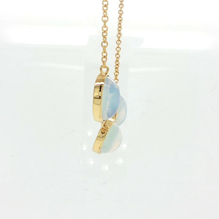 18K Yellow Gold Moonstone Necklace
