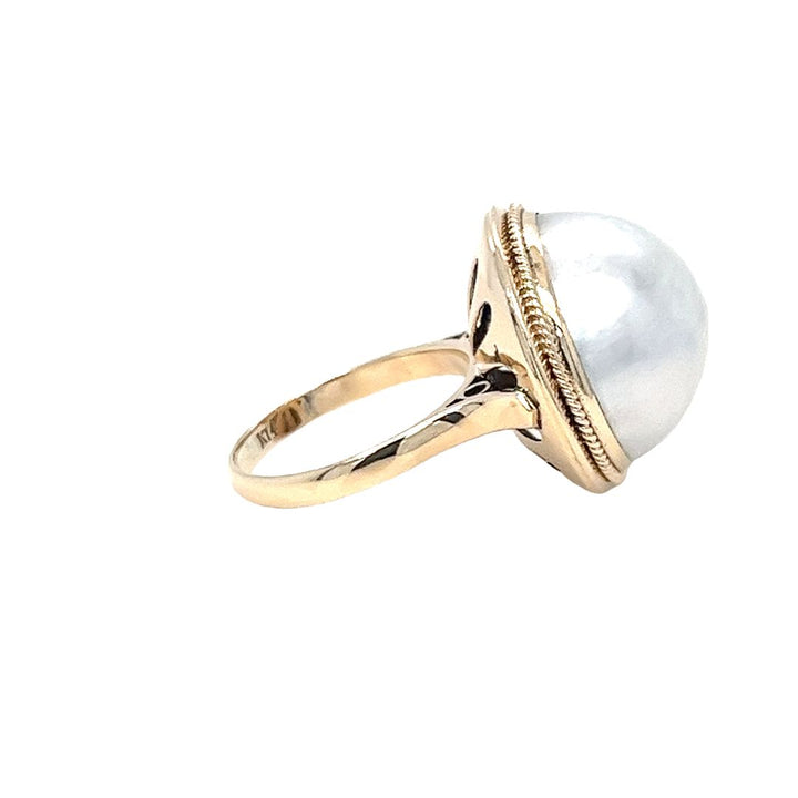 Mabe Pearl Ring with Rope Texture