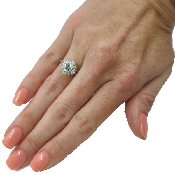Diamond-Engagement-Ring