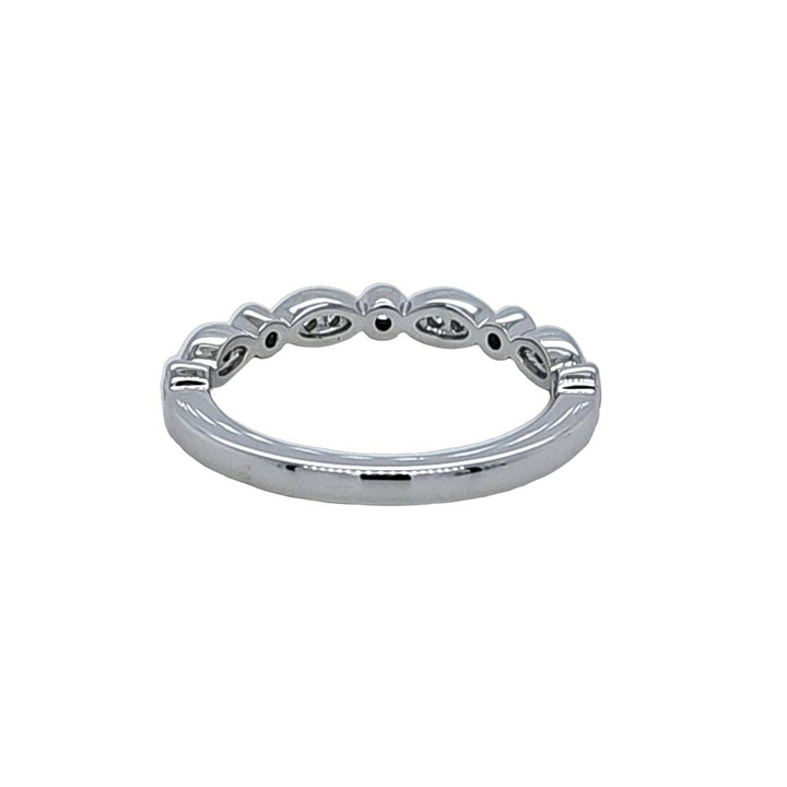 Scalloped Diamond Band
