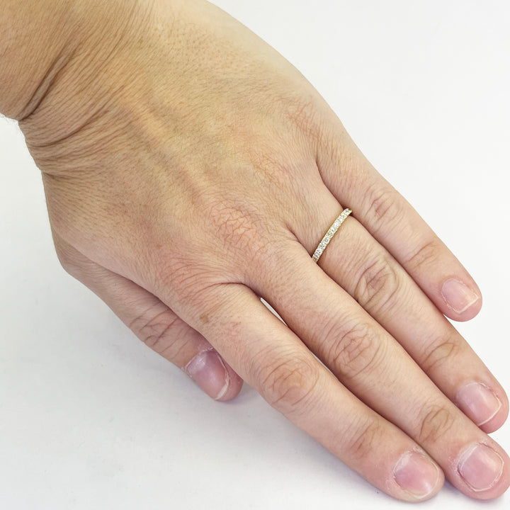 14K Yellow Gold Diamond Wedding Band