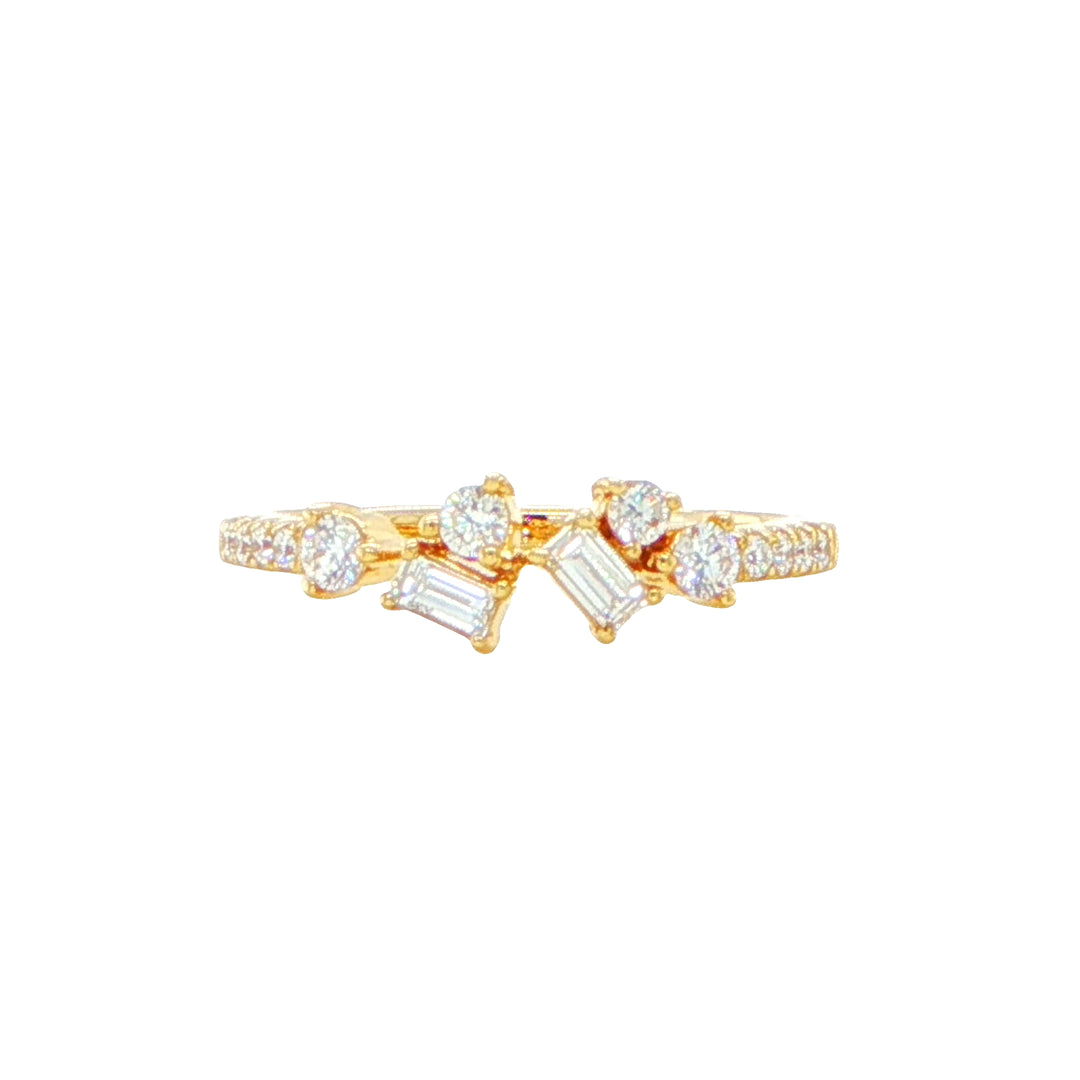 18K Yellow Gold Baguette & Round Diamond Band