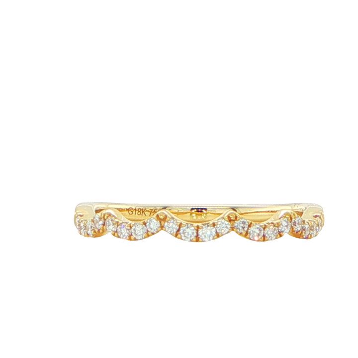 18K Yellow Gold Scalloped Diamond Band