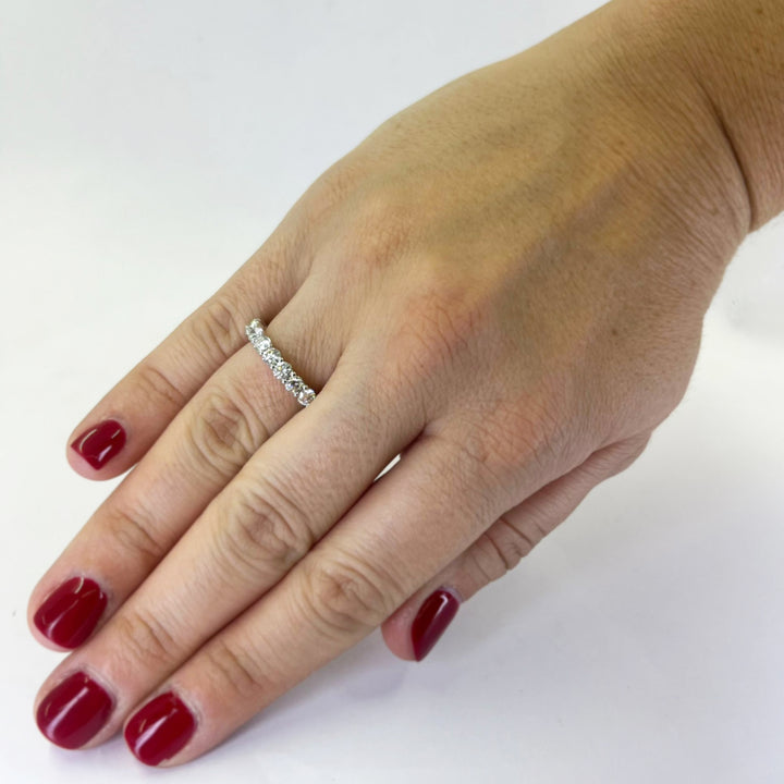 2.4cttw Round Diamond Eternity Band