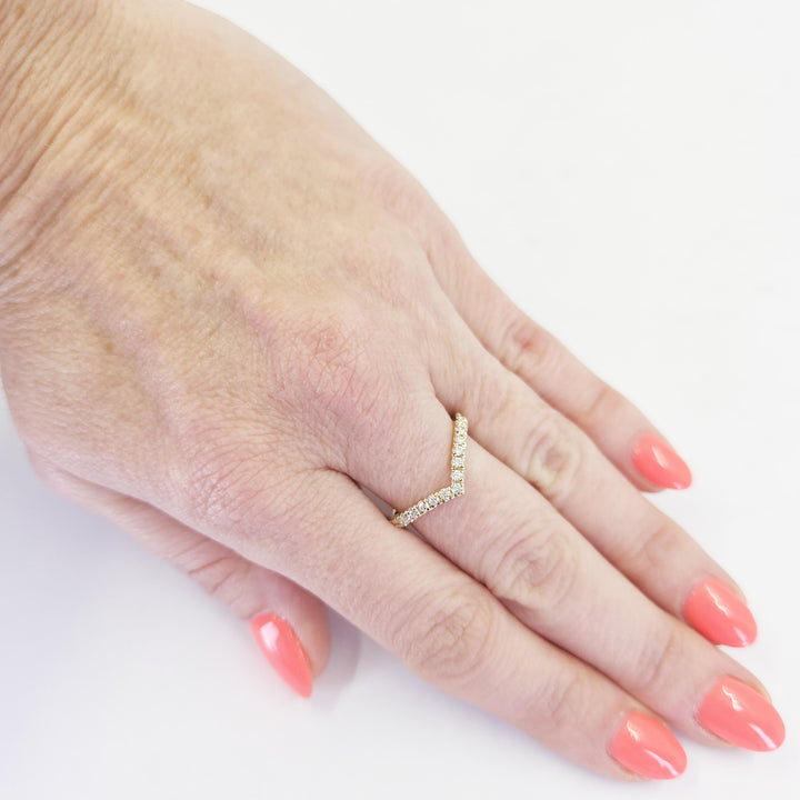 14K Yellow Gold French V Contour Diamond Ring