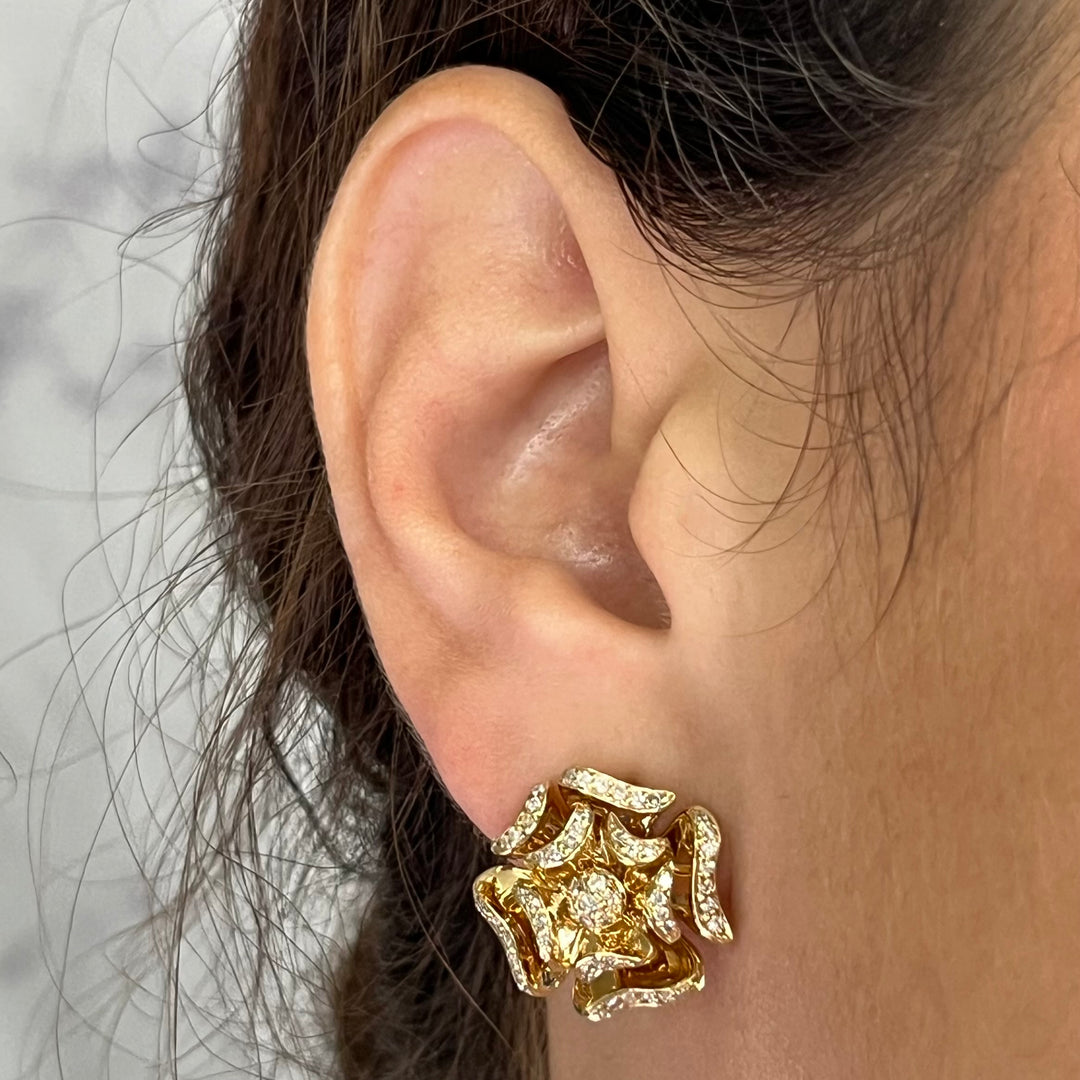 14K Yellow Gold Flower Diamond Stud Earrings