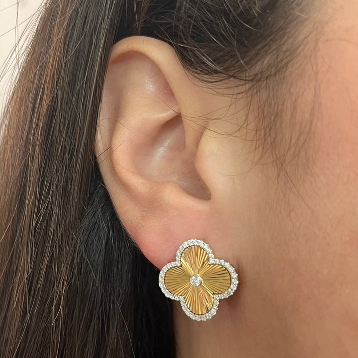 14K Yellow Gold Diamond Floral Stud Earrings