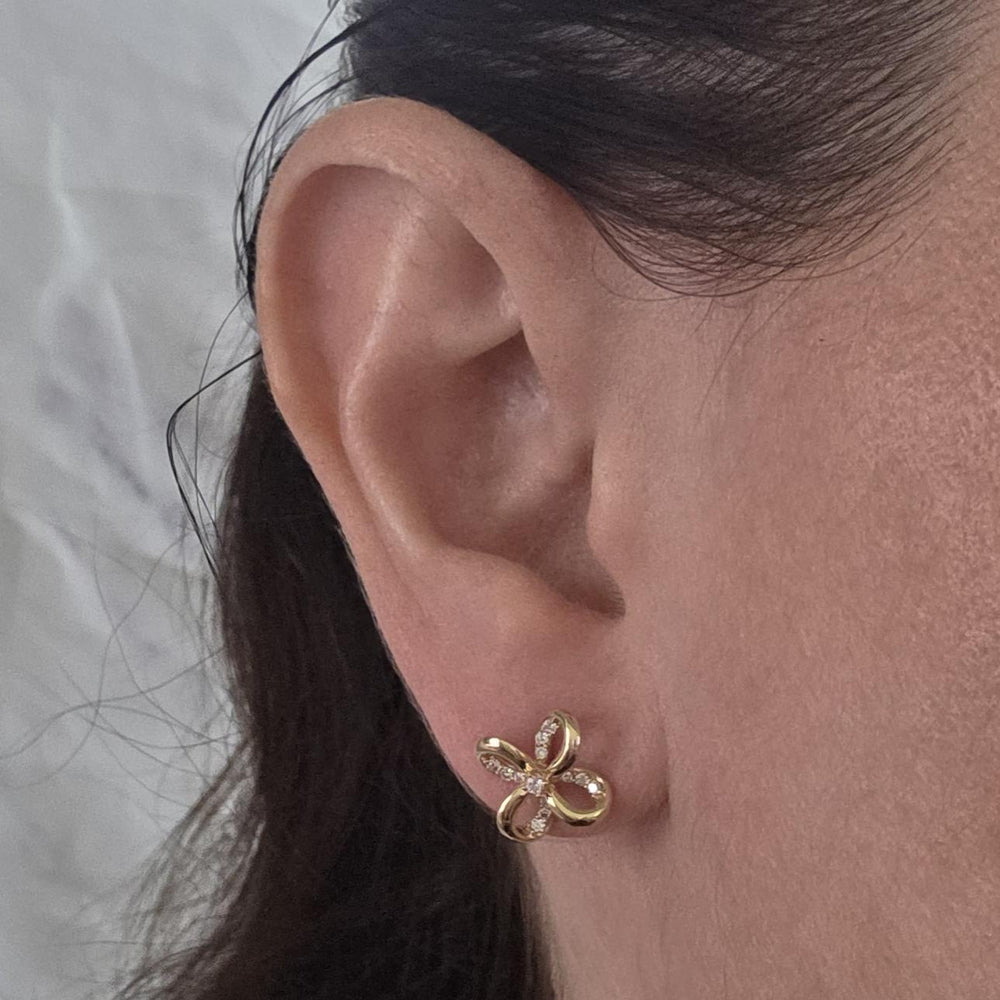 14K Yellow Gold Diamond Ribbon Stud Earrings