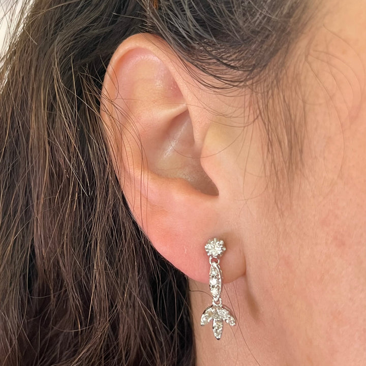 14K White Gold Diamond Drop Earrings