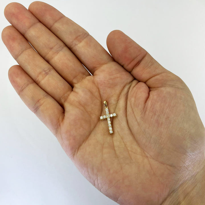 0.45cttw Diamond Cross Pendant