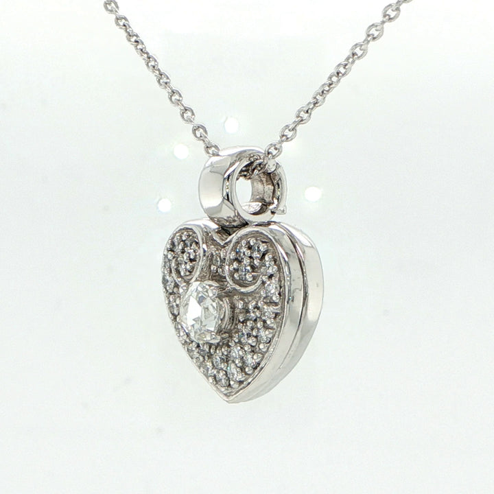 18K White Gold Diamond Heart Pendant