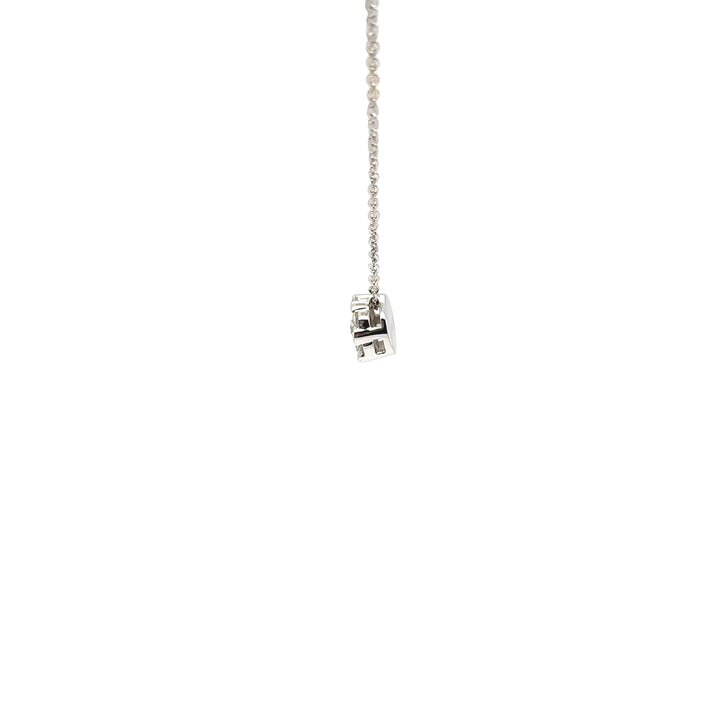 14K White Gold Cluster Diamond Pendant Necklace