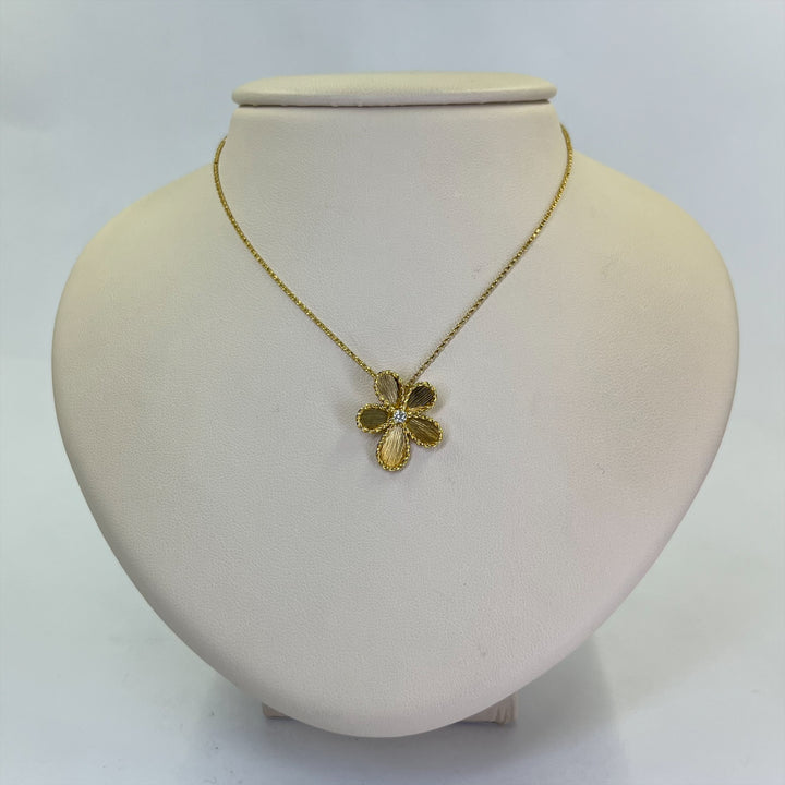 Roberto Coin 18K Yellow Gold Jasmine Flower Pendant Necklace