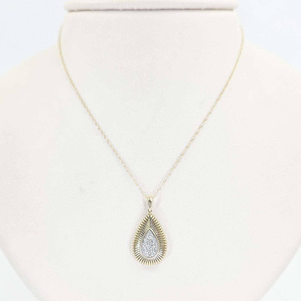 14K Yellow Gold Diamond Teardrop Necklace