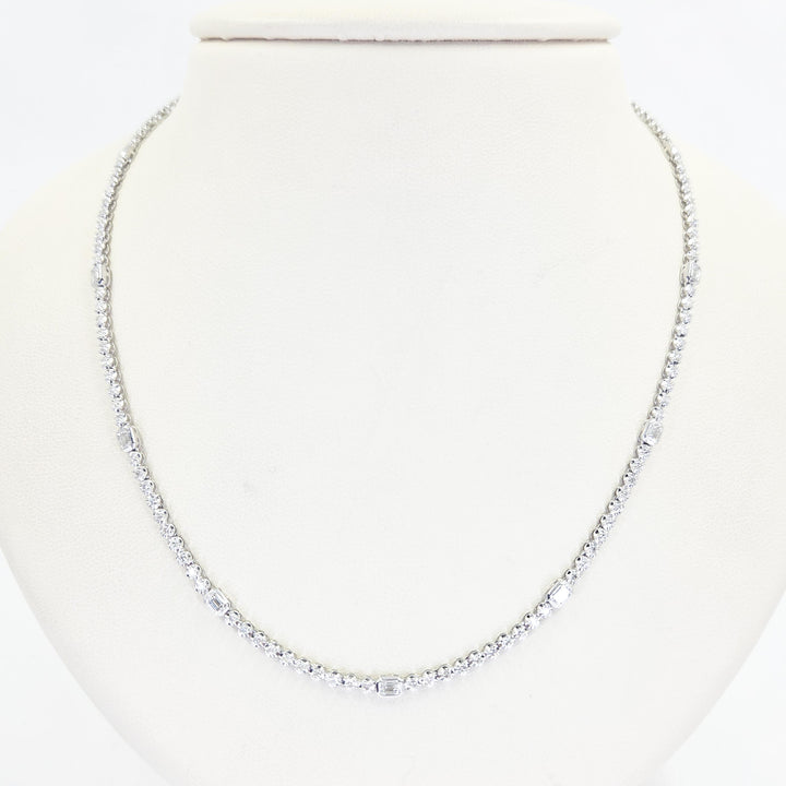 14K White Gold Diamond Tennis Necklace