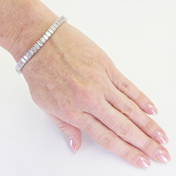 14K White Gold Emerald Cut Diamond Tennis Bracelet