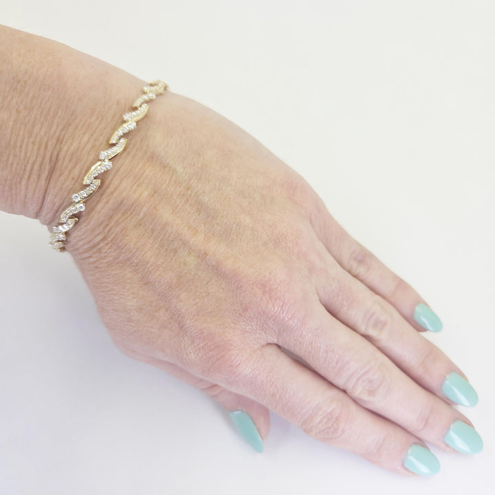 14K Yellow Gold Diamond Twisted Link Bracelet