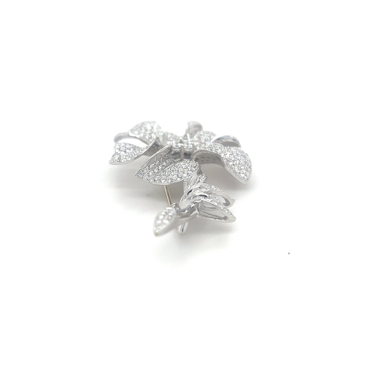 18K White Gold Floral Diamond Brooch