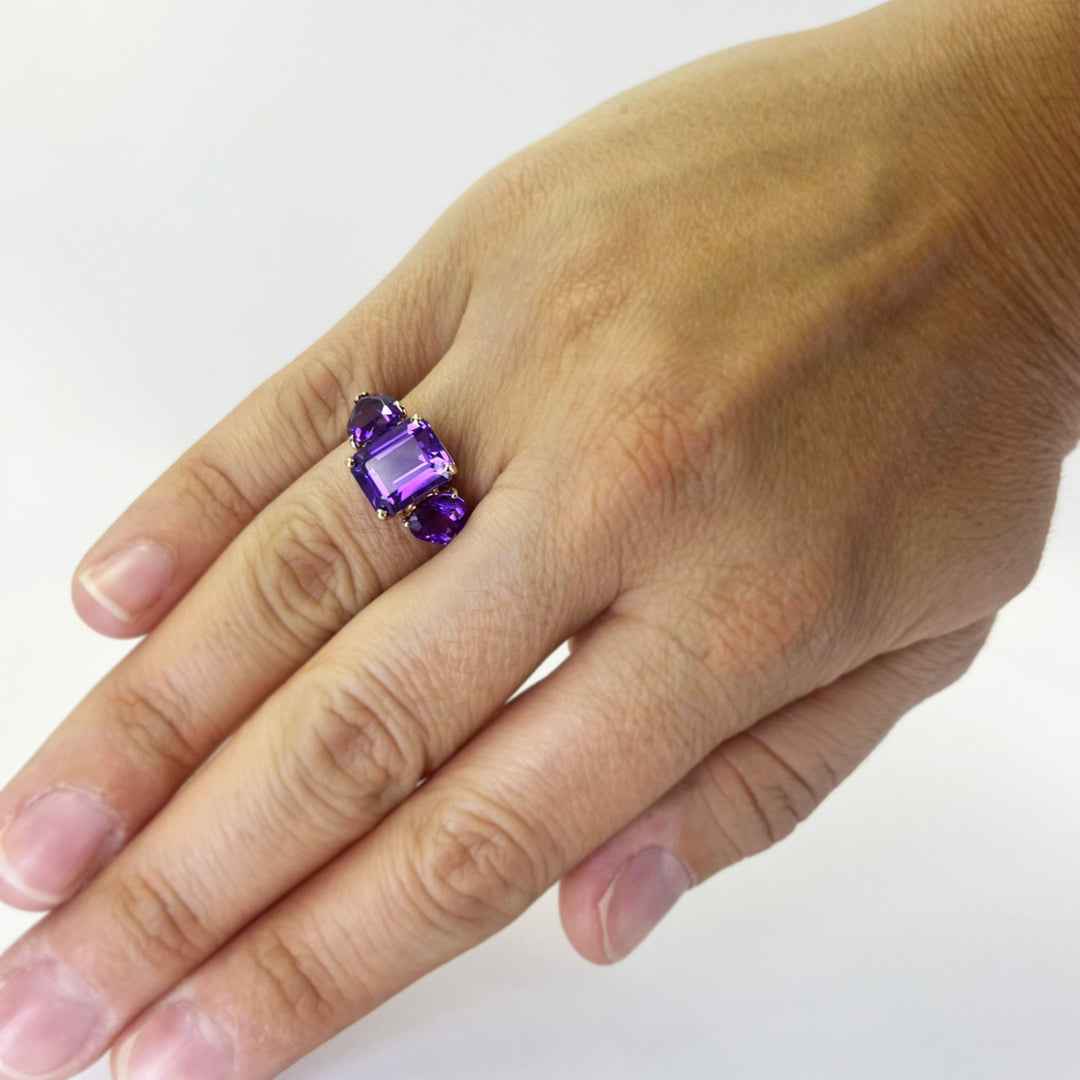 14K Yellow Gold Amethyst 3-Stone Ring