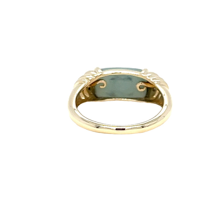 Vintage 14 Karat Yellow Gold Cabochon Jade and Diamond Ring