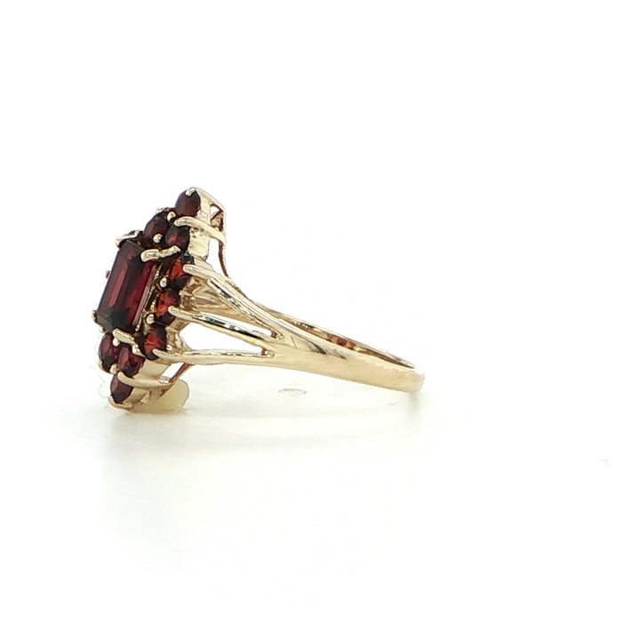 14K Yellow Gold Emerald & Garnet Fashion Ring