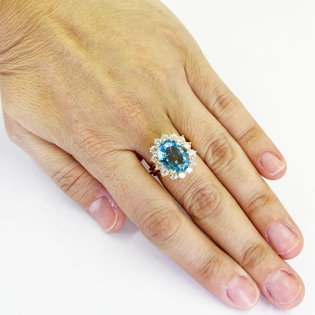 18K Yellow Gold Aquamarine & Diamond Halo Ring
