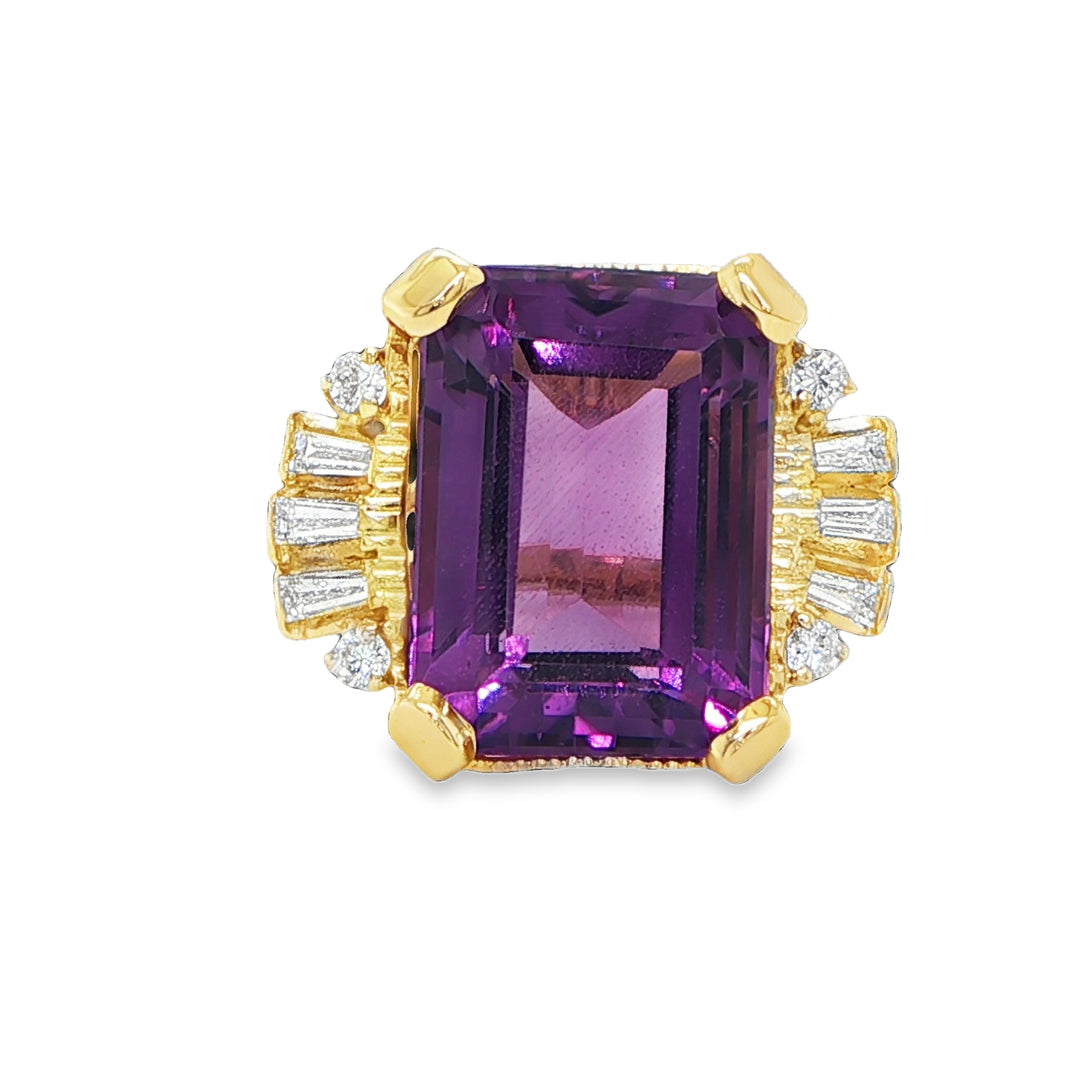 18K Yellow Gold Amethyst Cocktail Ring