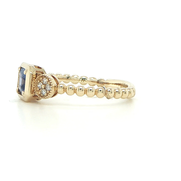 14K Yellow Gold Cornflower Blue Sapphire & Diamond Ring