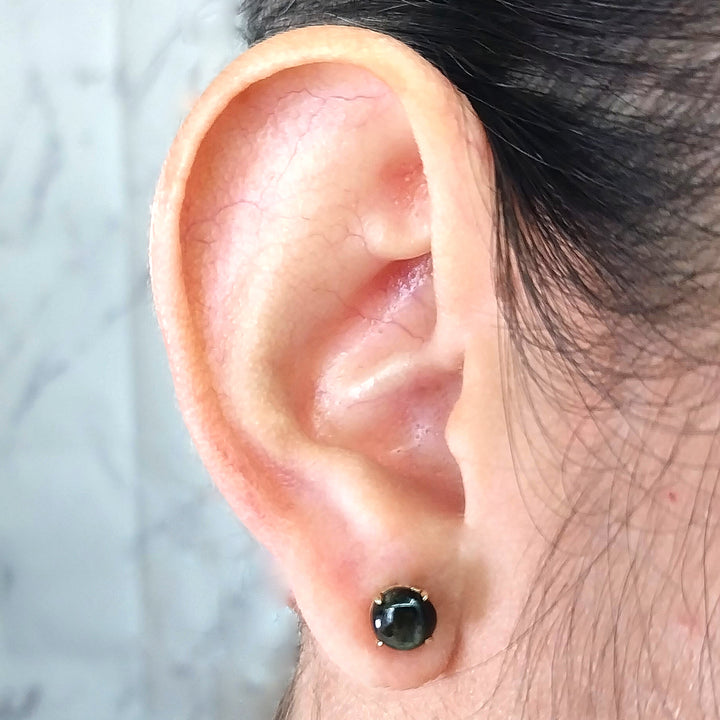 Pendientes de zafiro estrella negra
