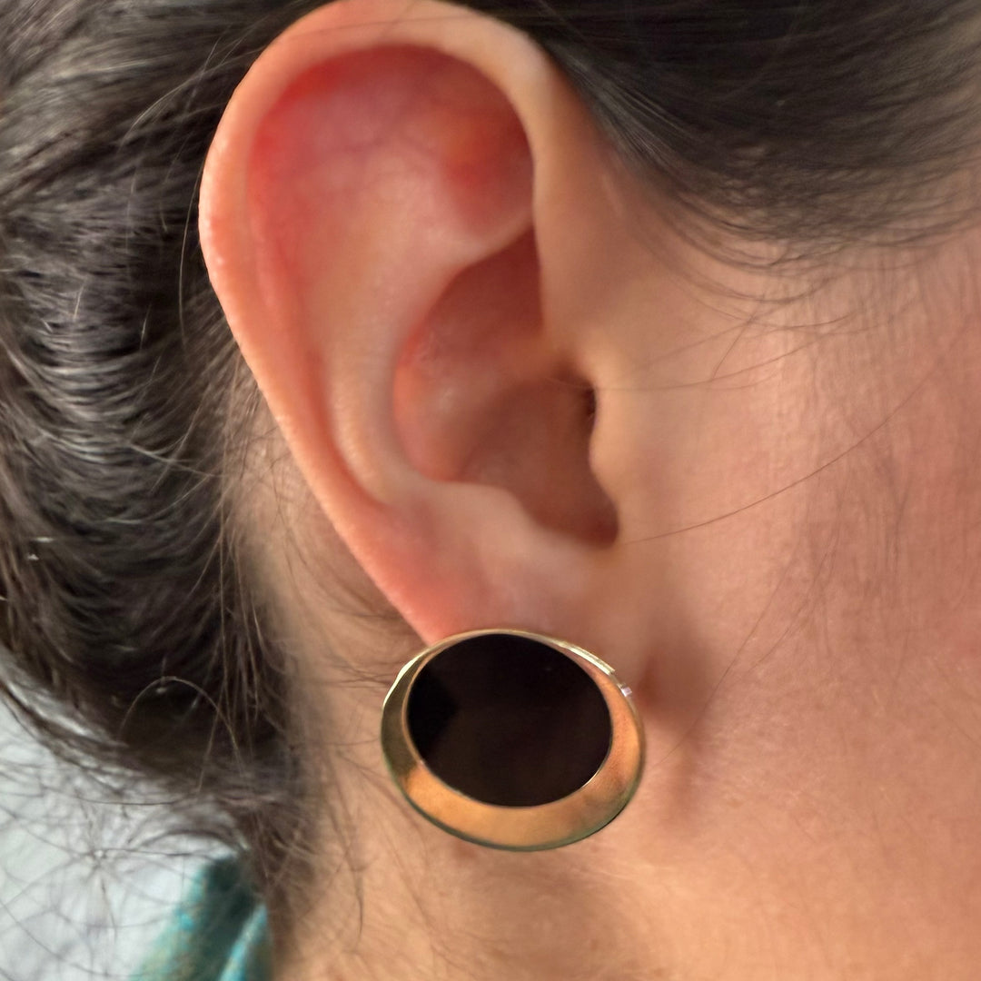 14K Yellow Gold Onyx Disc Earrings