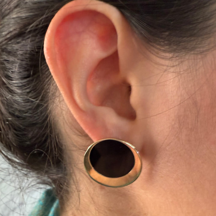 14K Yellow Gold Onyx Disc Earrings