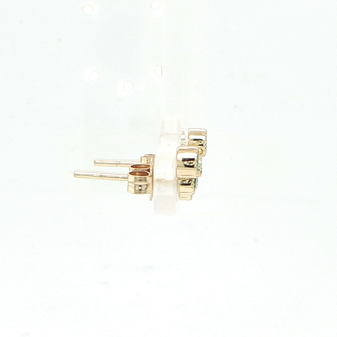 14K Yellow Gold Emerald Ear Crawler