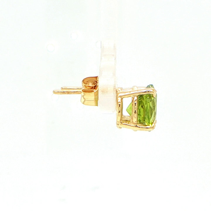 14K Yellow Gold 7mm Peridot Stud Earrings