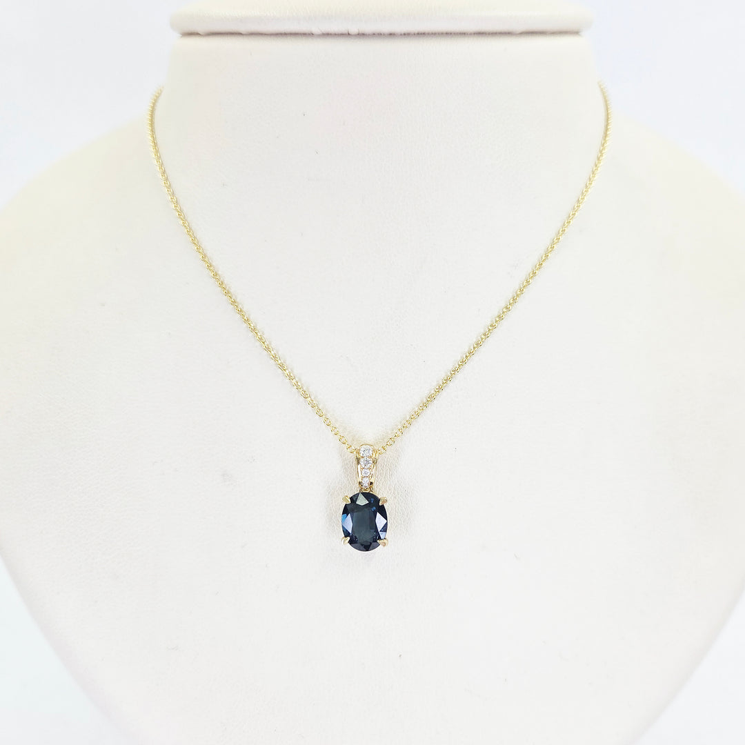 18K Yellow Gold Sapphire & Diamond Pendant