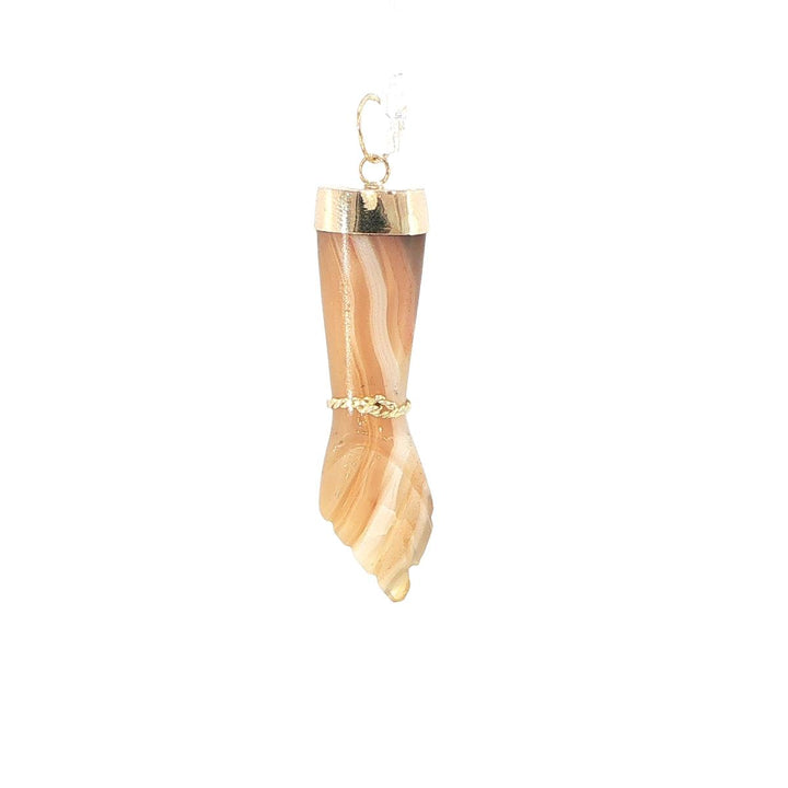 14K Yellow Gold Mano Figa Charm with Carved Agate