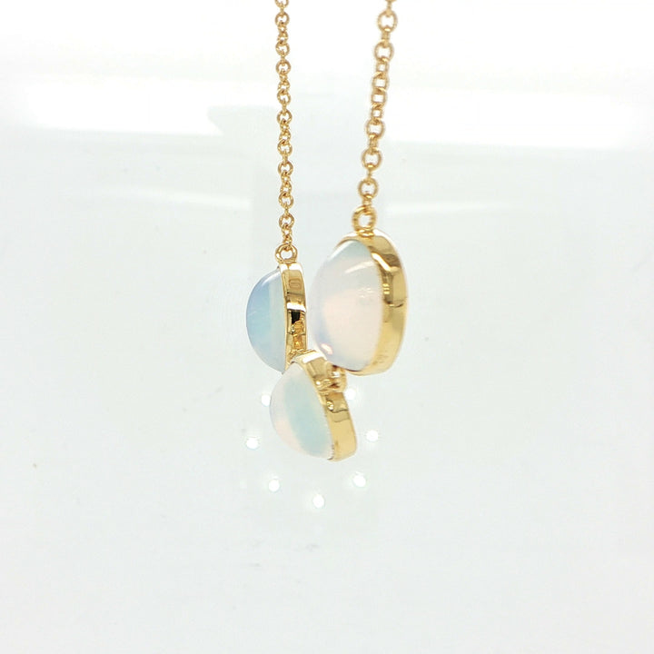 18K Yellow Gold Moonstone Necklace