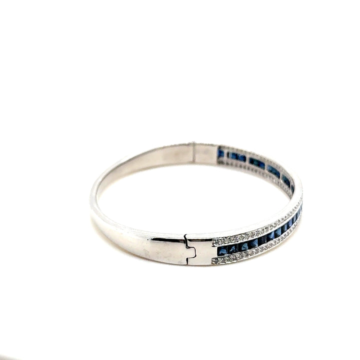 18K White Gold Sapphire Diamond Bangle