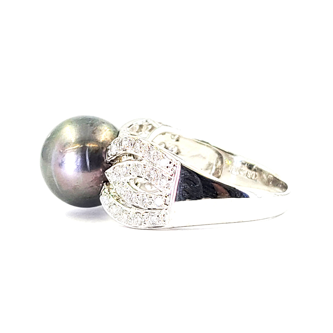 Tahitian Cultured Pearl and Diamond Ring