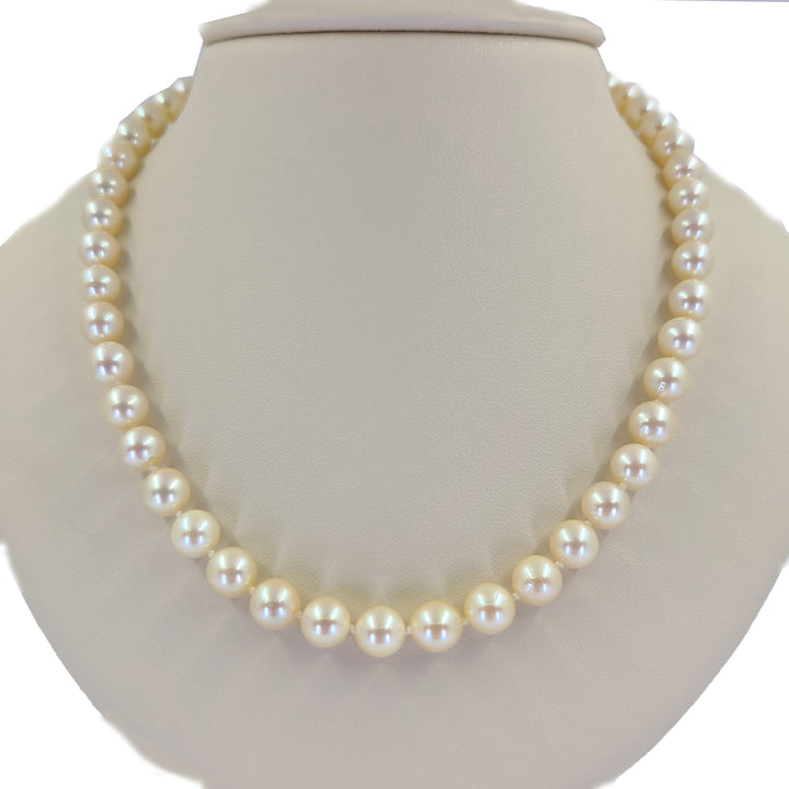 Cultured Pearl Necklace