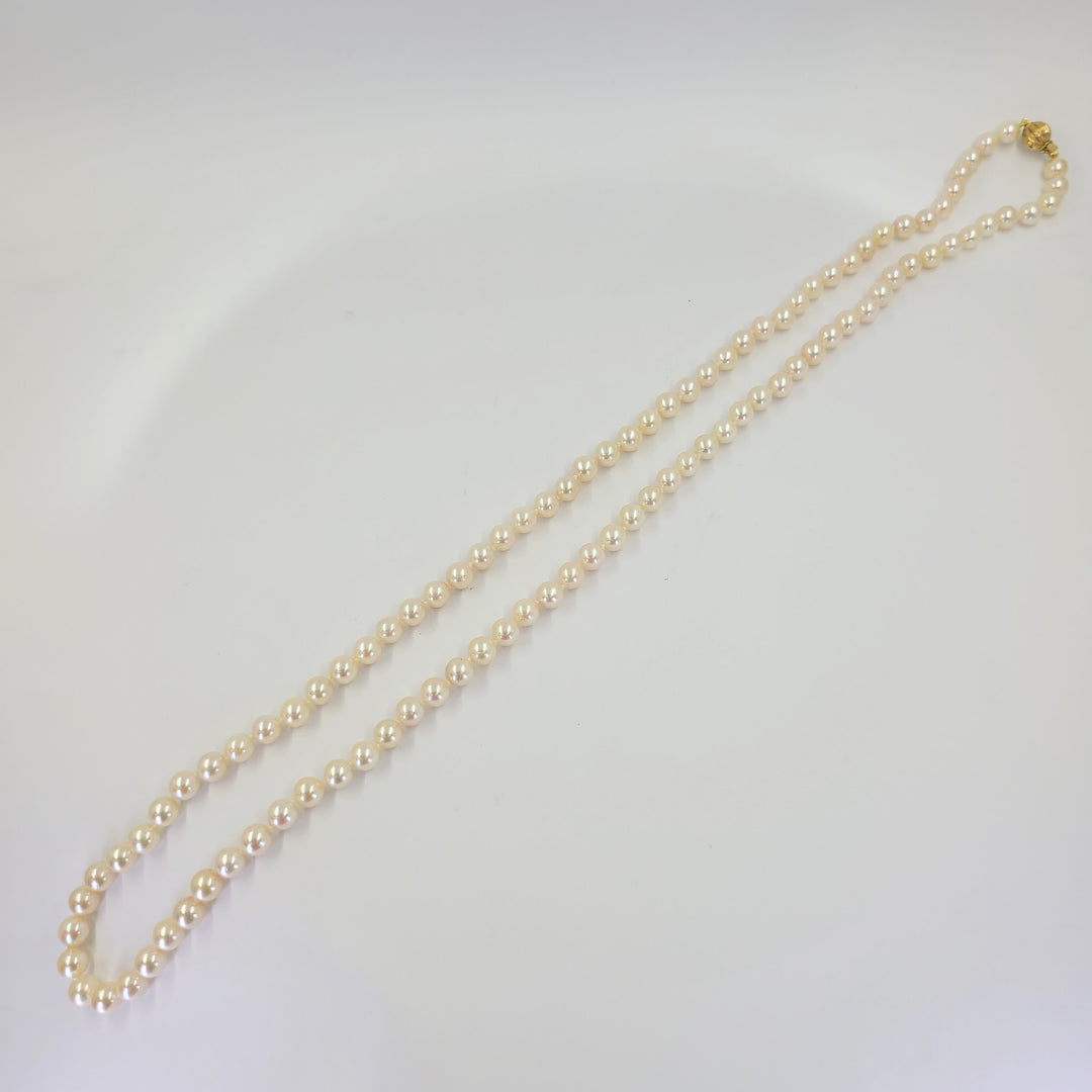 Cultured Pearl Necklace