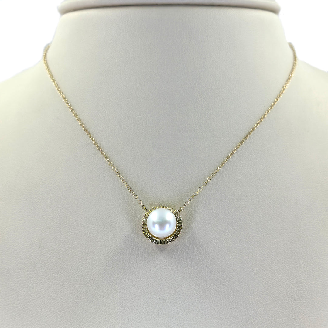8mm Pearl Pendant Necklace