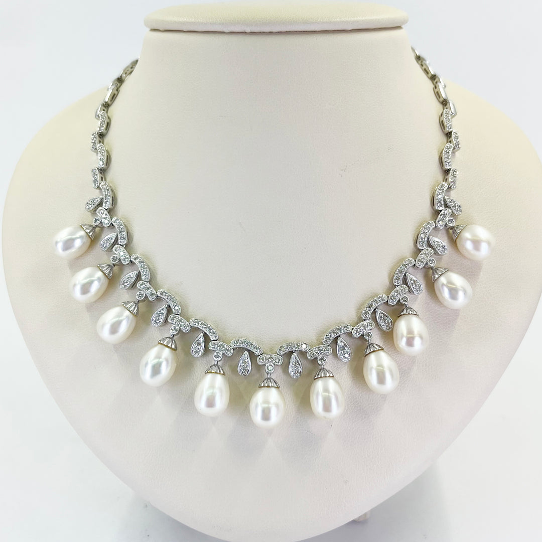 18K White Gold Pearl Diamond Necklace
