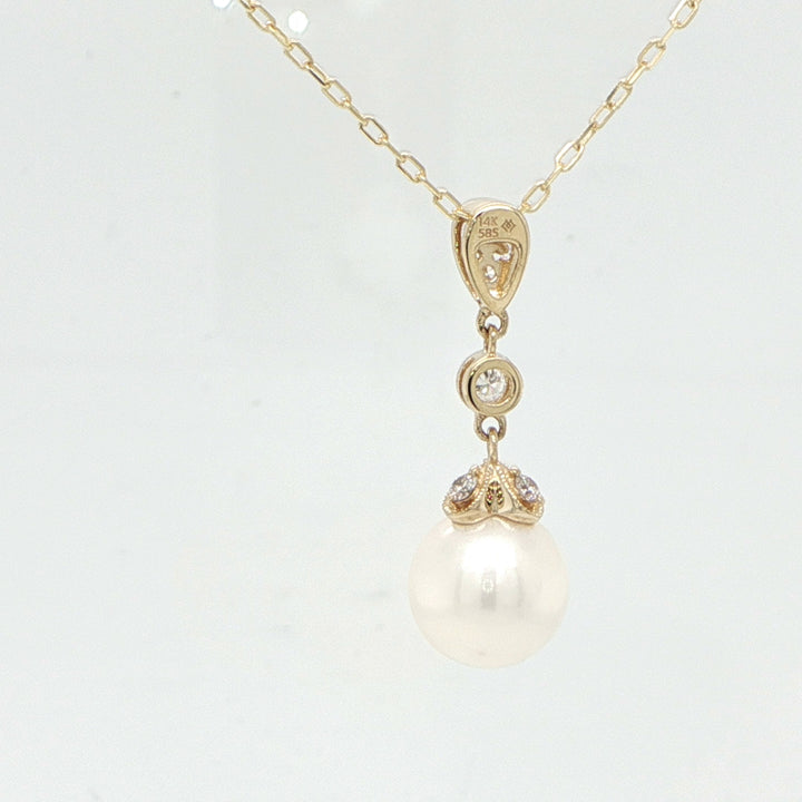 14K Yellow Gold Pearl & Diamond Necklace