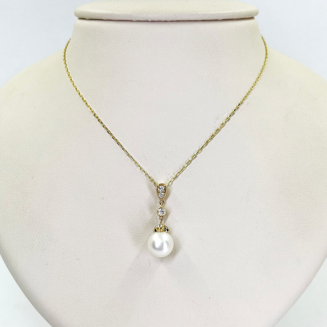 14K Yellow Gold Pearl & Diamond Necklace