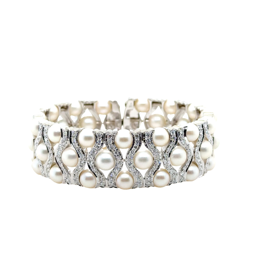 18K White Gold Pearl Diamond Bracelet