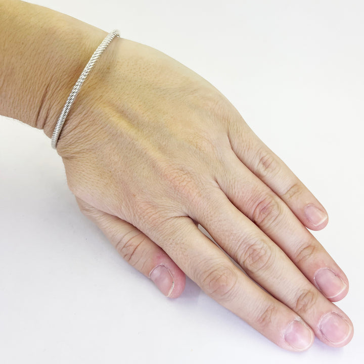 David Yurman Sterling Silver Bangle Bracelet – 7"