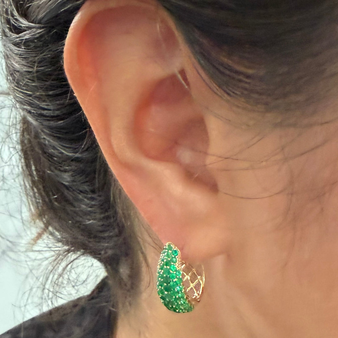 14K Yellow Gold Tapered Pavé Huggie Earrings