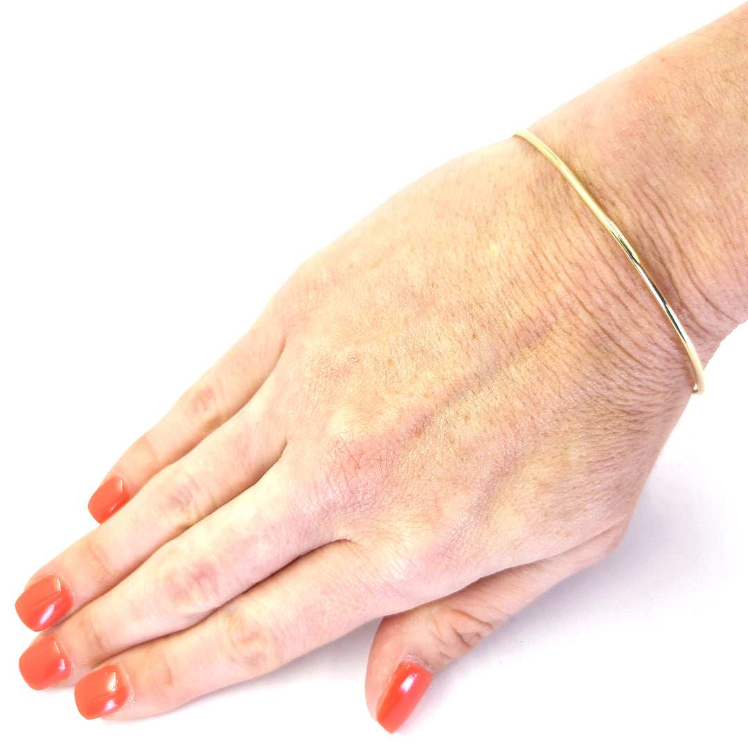 Rounded Wire Bangle